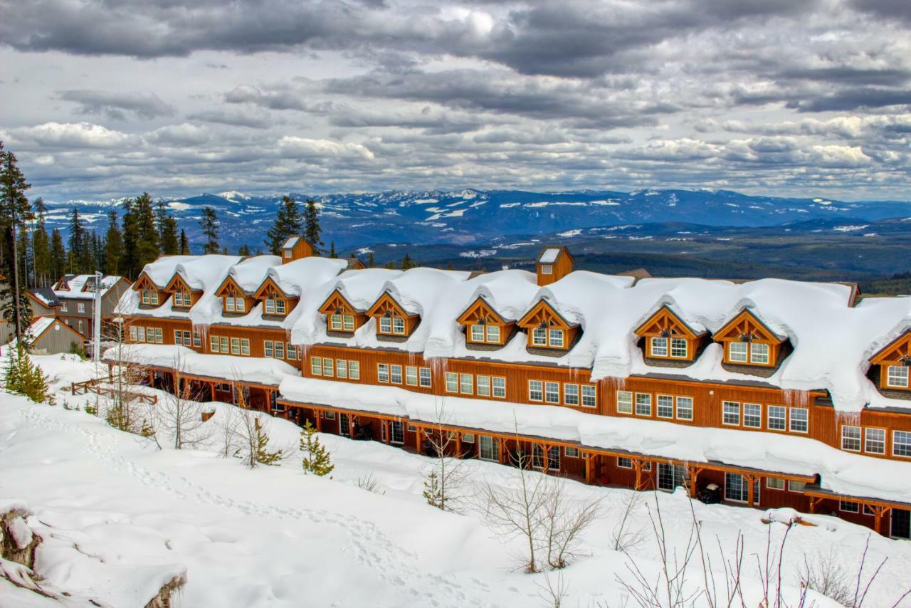 3 Bedroom 3 Bath Ski In Ski Out With Private Hot Tub Big White Eksteriør billede