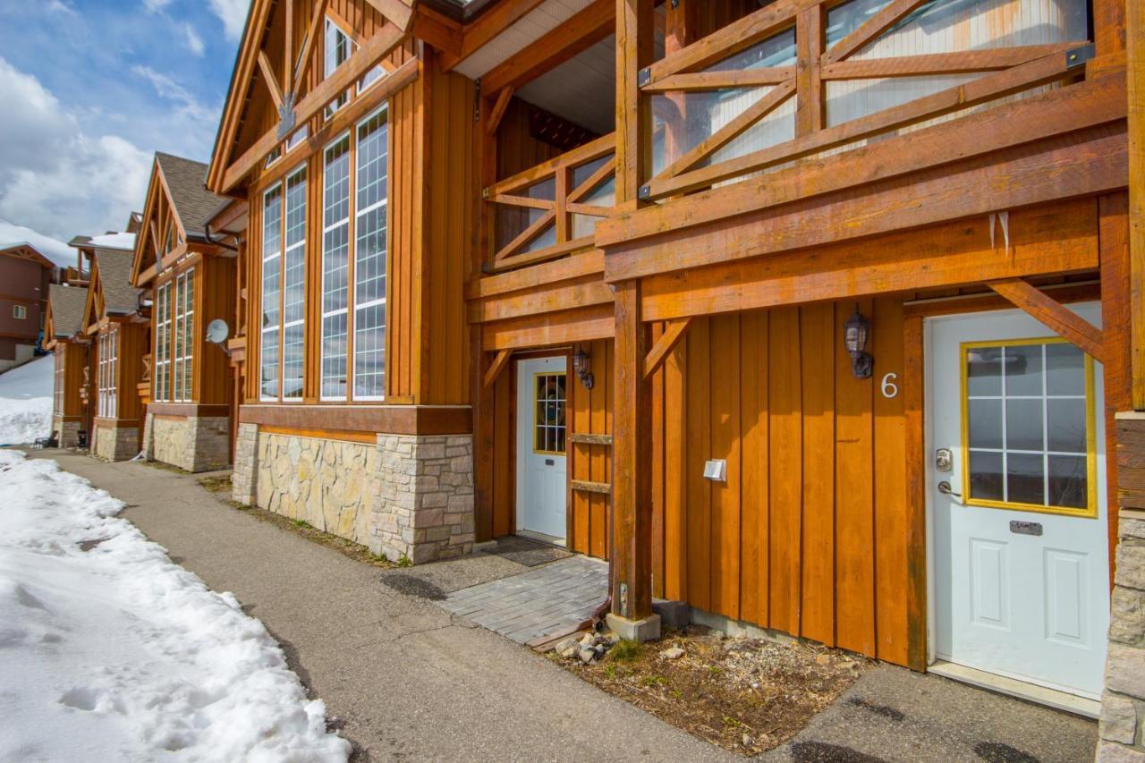 3 Bedroom 3 Bath Ski In Ski Out With Private Hot Tub Big White Eksteriør billede
